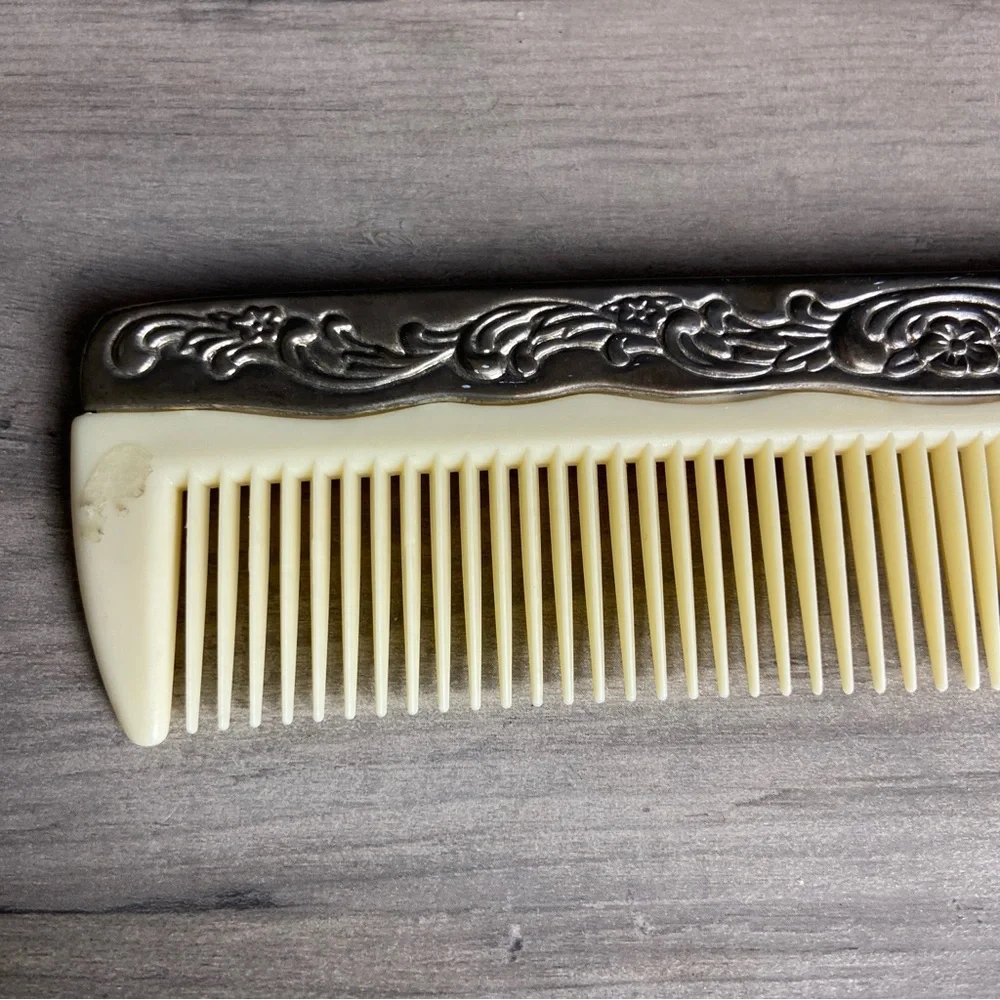 Vintage Ornate Embossed Silver Plate Victorian Early‎ Plastic Hair Comb Vanity